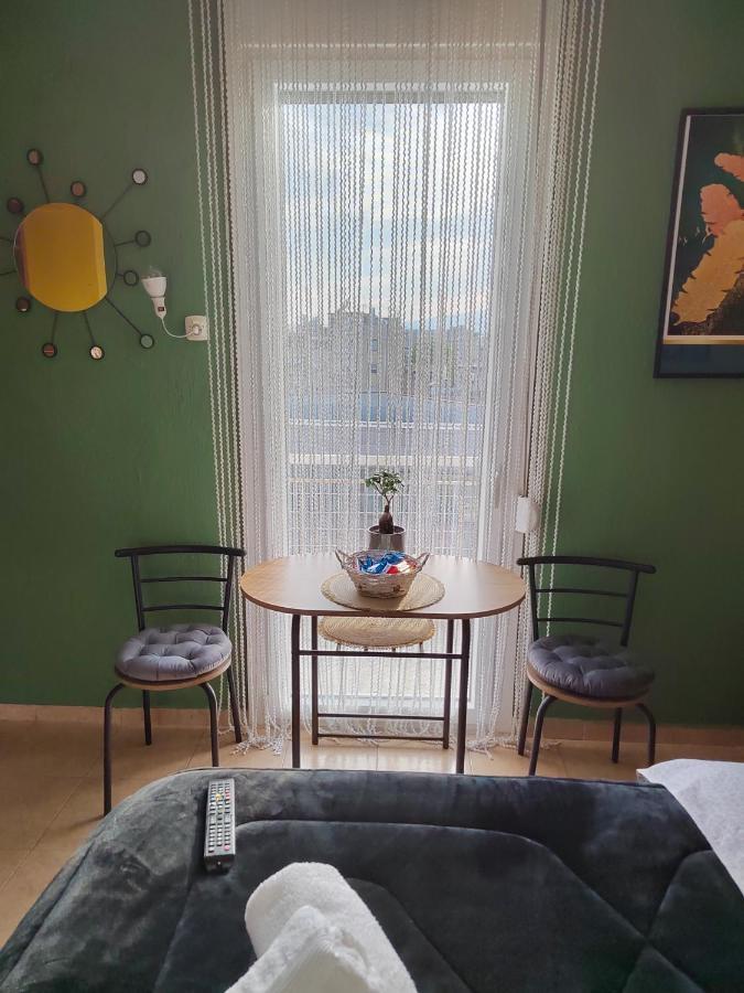 Φιλοξενία1 Appartement Dráma Buitenkant foto